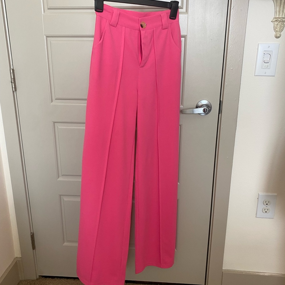 Elegant Pink Women's Wide-Leg Pants